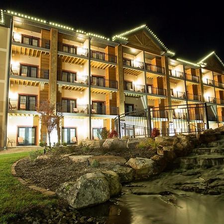 The Lodge At Old Kinderhook Camdenton Exterior foto
